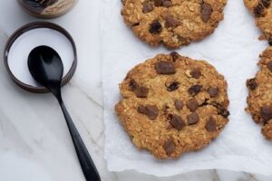 Lire la suite à propos de l’article Cookie double chocolat et avoine